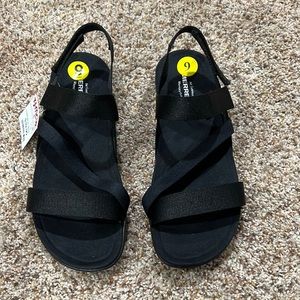 Brand new Merrell Black Sandals Size 9